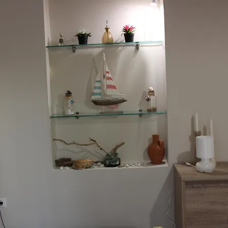 펜션 Yellow House Close To The