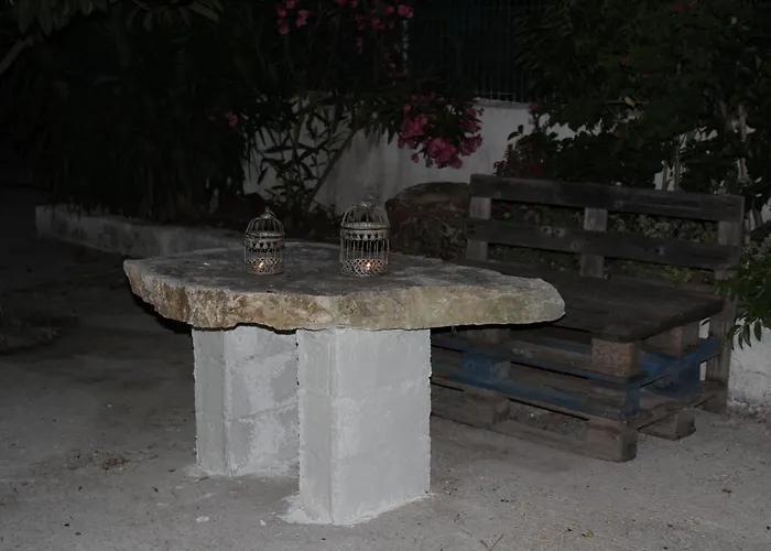 度假居 Yellow House Close To The 阿利卡纳斯